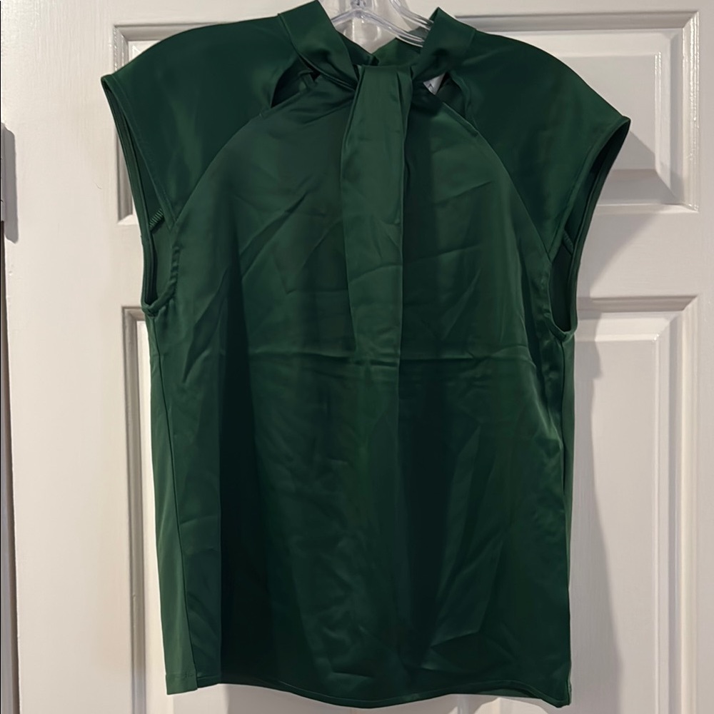 Elegant Green Women's Top